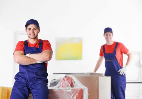 Secure self storage facility in Clapham for home and business use